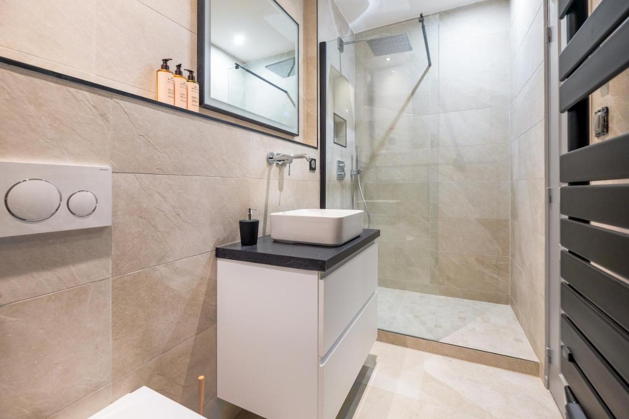 Honore Suite Vue Saone Lyon Exterior photo