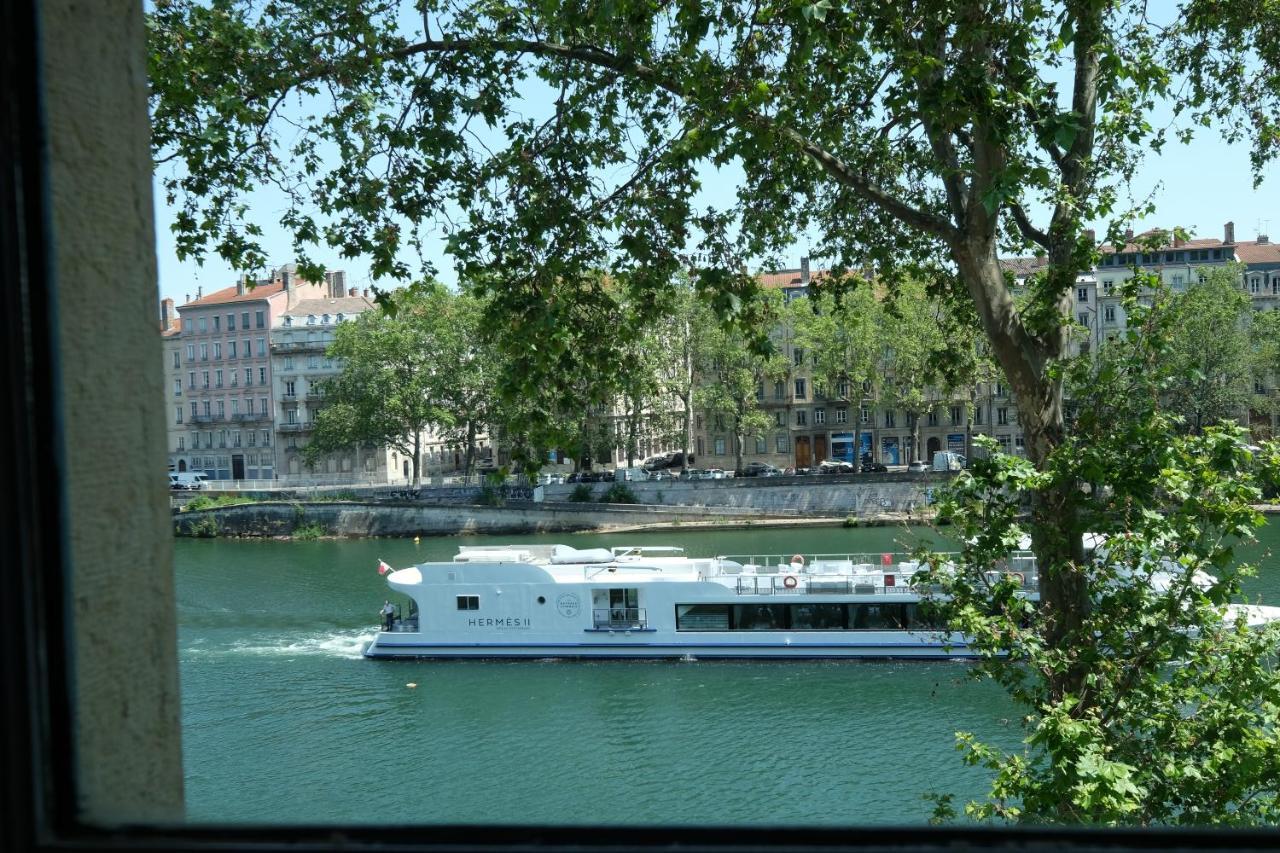 Honore Suite Vue Saone Lyon Exterior photo